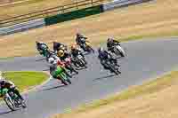 Vintage-motorcycle-club;eventdigitalimages;mallory-park;mallory-park-trackday-photographs;no-limits-trackdays;peter-wileman-photography;trackday-digital-images;trackday-photos;vmcc-festival-1000-bikes-photographs